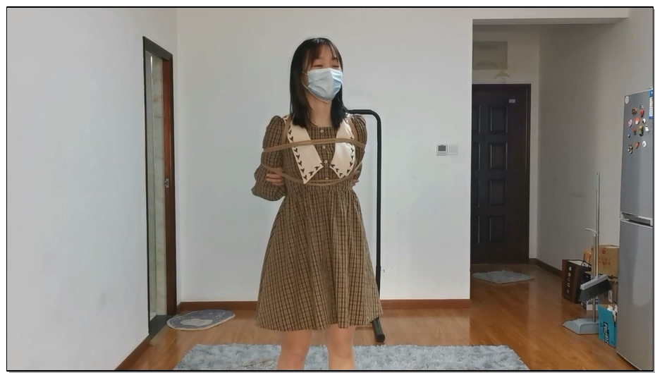 【奥特曼】把疯狂反抗的诗诗老师绑成驷马