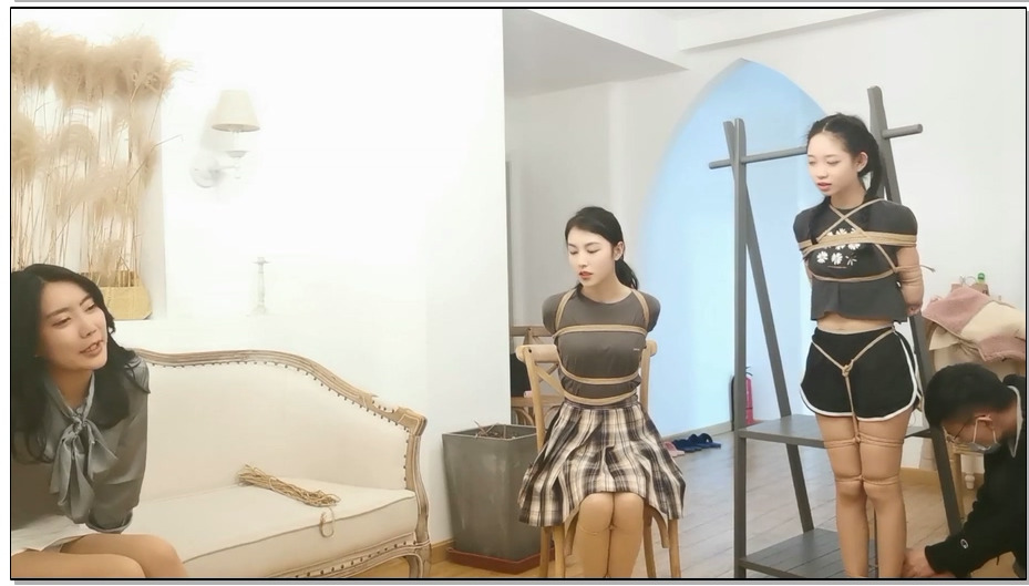 【奥特曼】珊珊、莞尔、小丁的捆绑惩罚游戏