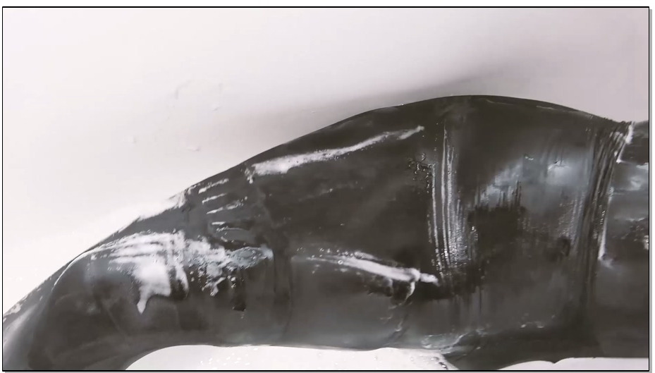 【半岛束艺】诱惑湿身黑丝全包衣 下 3层黑丝包裹美女！美女被丝袜层层包裹被冲水玩弄娇躯