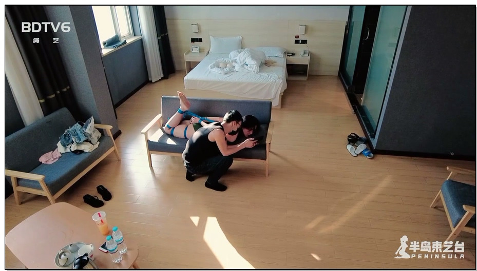 【半岛束艺】新玩法保洁大妈与驷马小姐姐